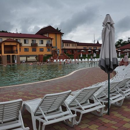 Zhayvoronok Hotel 别列戈沃 外观 照片
