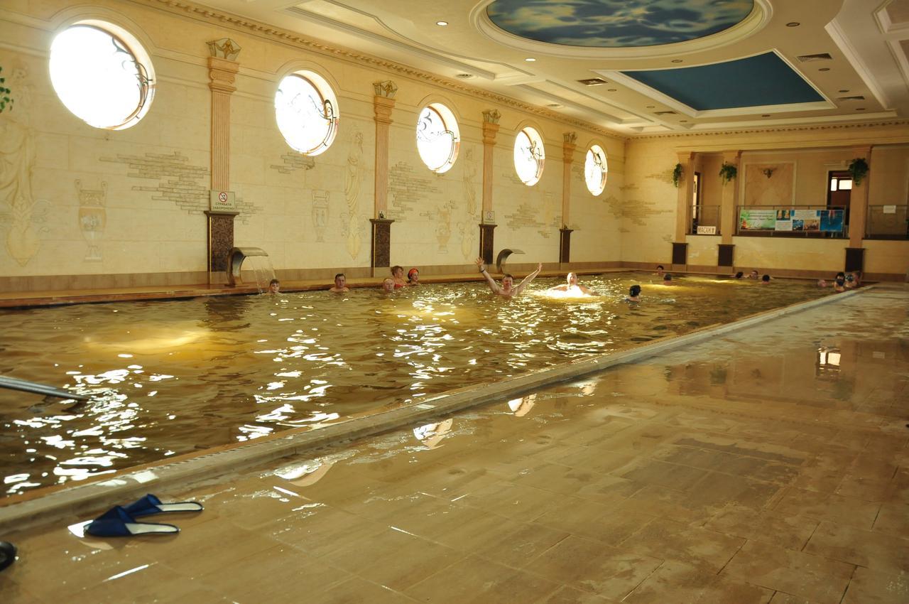 Zhayvoronok Hotel 别列戈沃 外观 照片