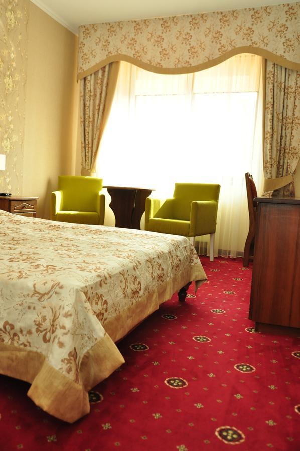 Zhayvoronok Hotel 别列戈沃 外观 照片