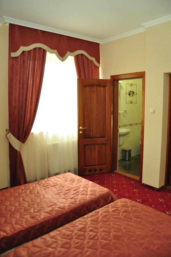 Zhayvoronok Hotel 别列戈沃 外观 照片